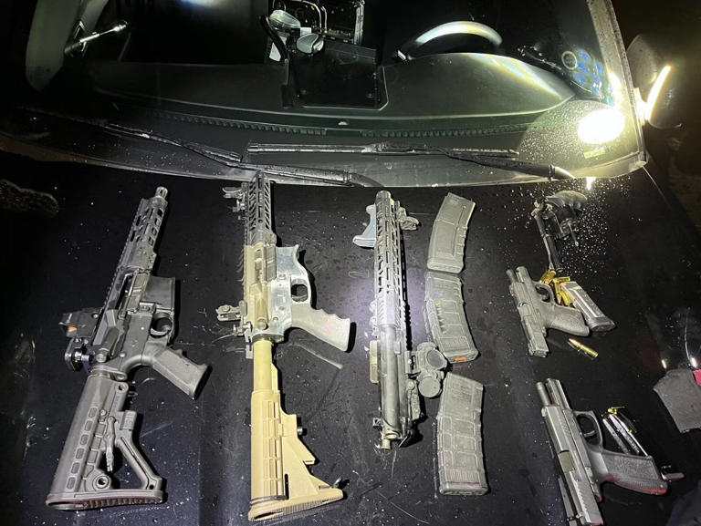 Police: Convicted felon arrested after firearms, drugs found in crashed ...