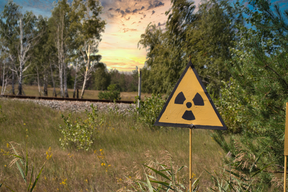 6400 yearly cancer deaths potentially linked to nuclear power plants