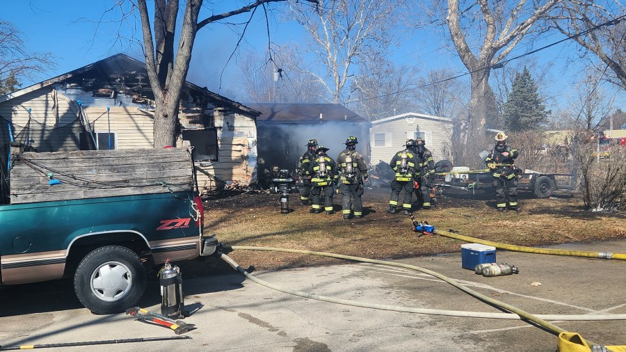 Crews respond to house fire in Champaign Wednesday afternoon