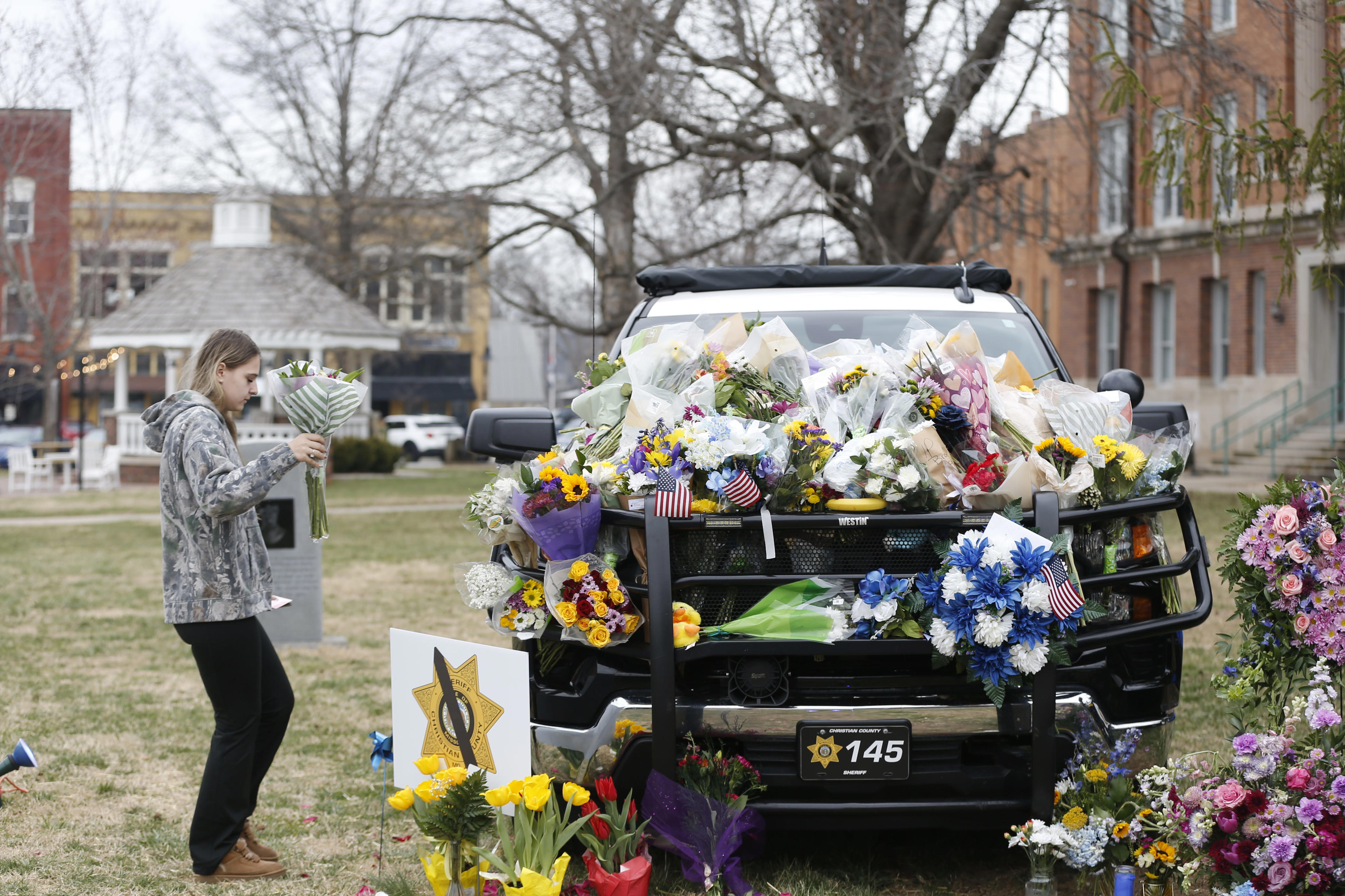 How to support officers, families of Christian County deputies killed