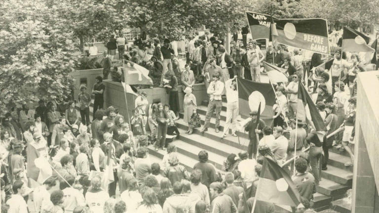 Gary Foley collection tells activism history through Aboriginal lens