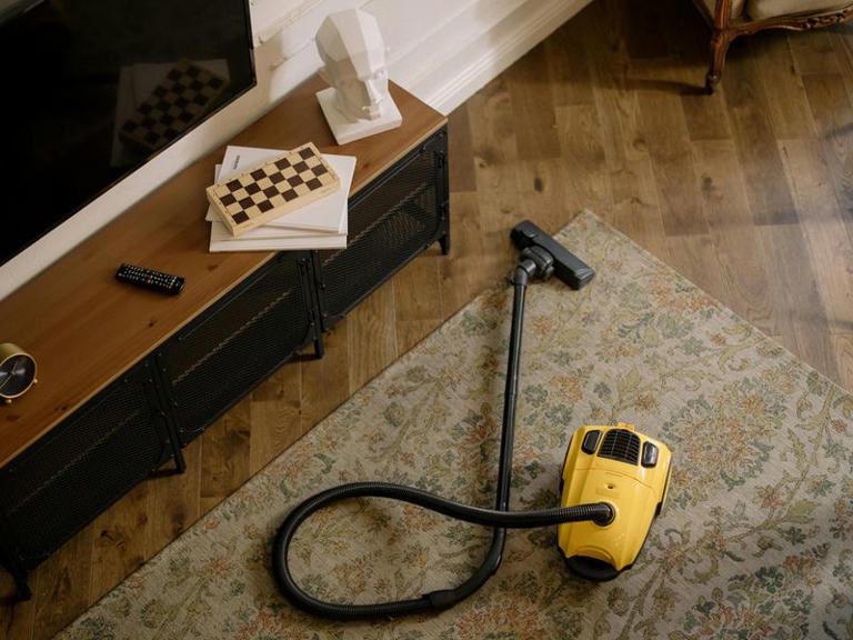 The 'emotional labor' audit: 9 household tasks that take the most ...