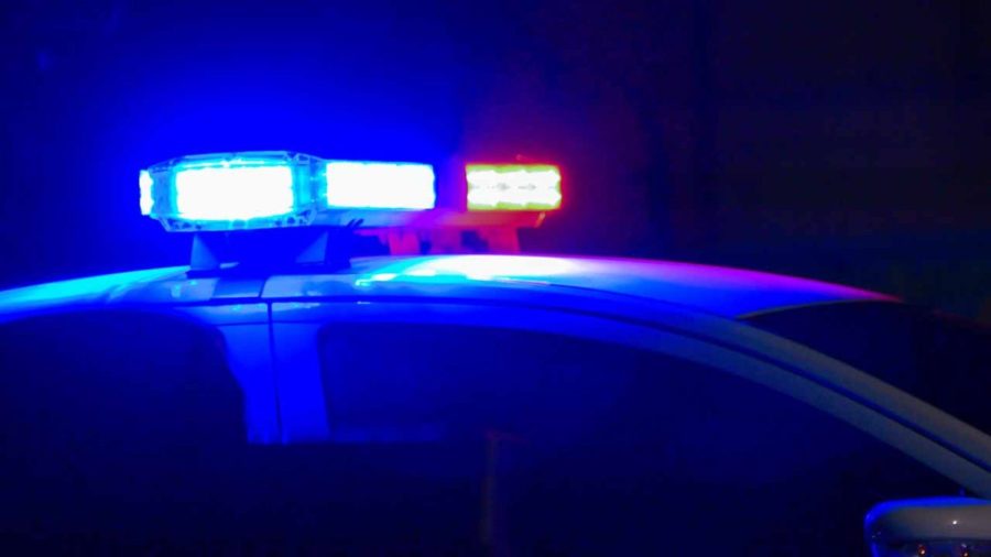 El Paso police: 2 dead after car slams into another on side of I-10