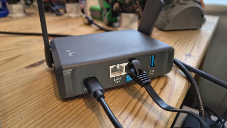 The GL.iNet Slate 7 is a brilliant travel router with a few strategic ...