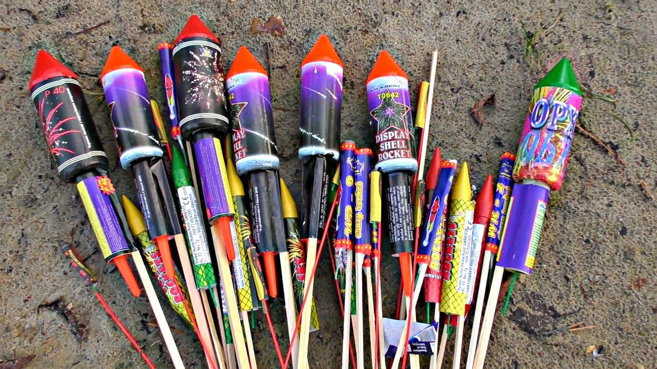Underwater fireworks experiment: What really happens?