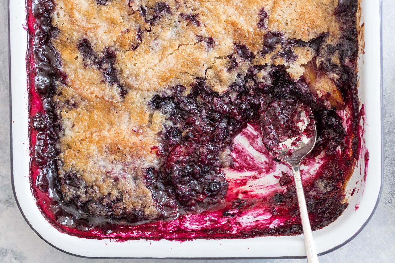 10 Dump-and-Bake Desserts That Do the Work for You