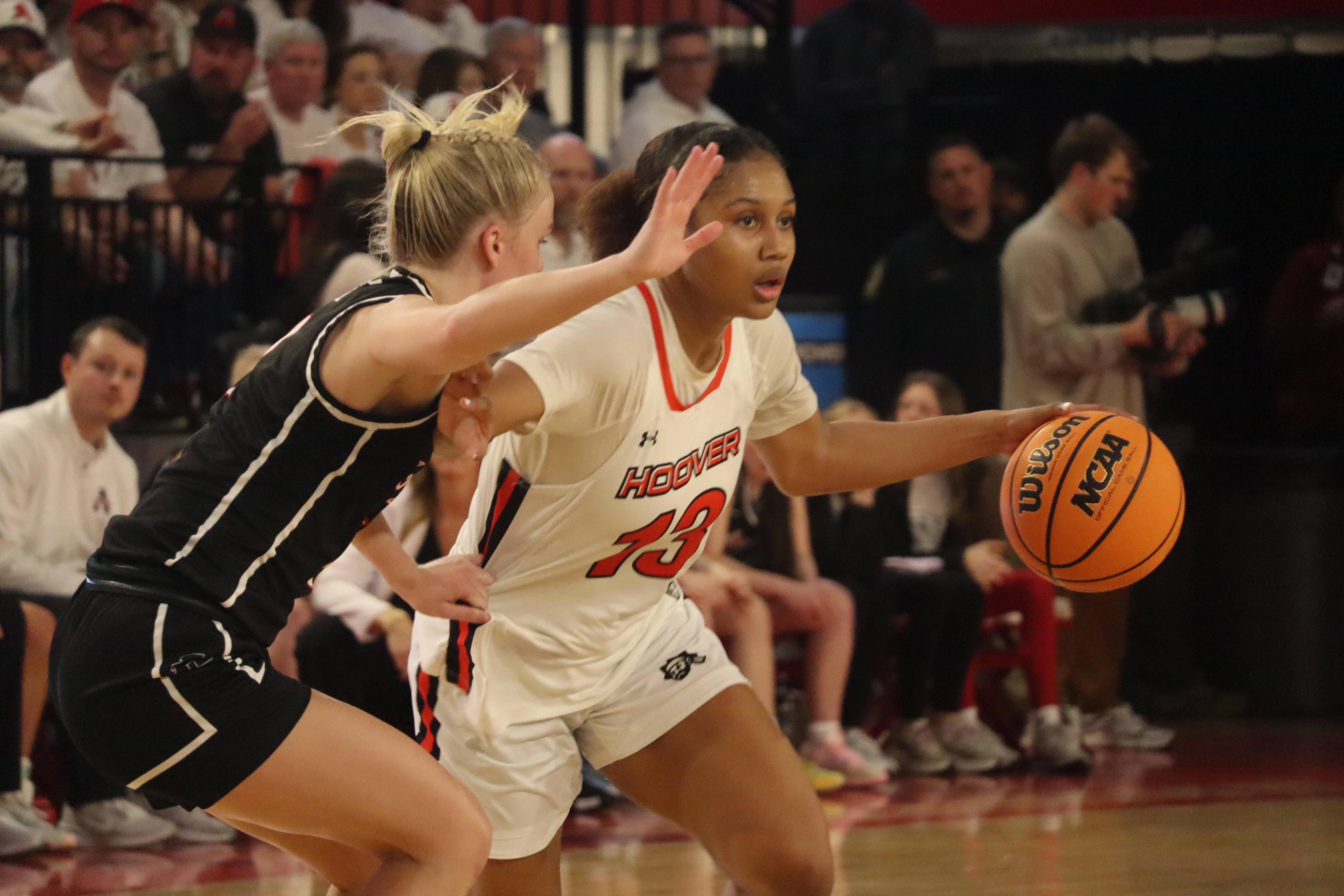 Hoover Girls Basketball Rolls Into Eighth Straight Class 7A Title Game