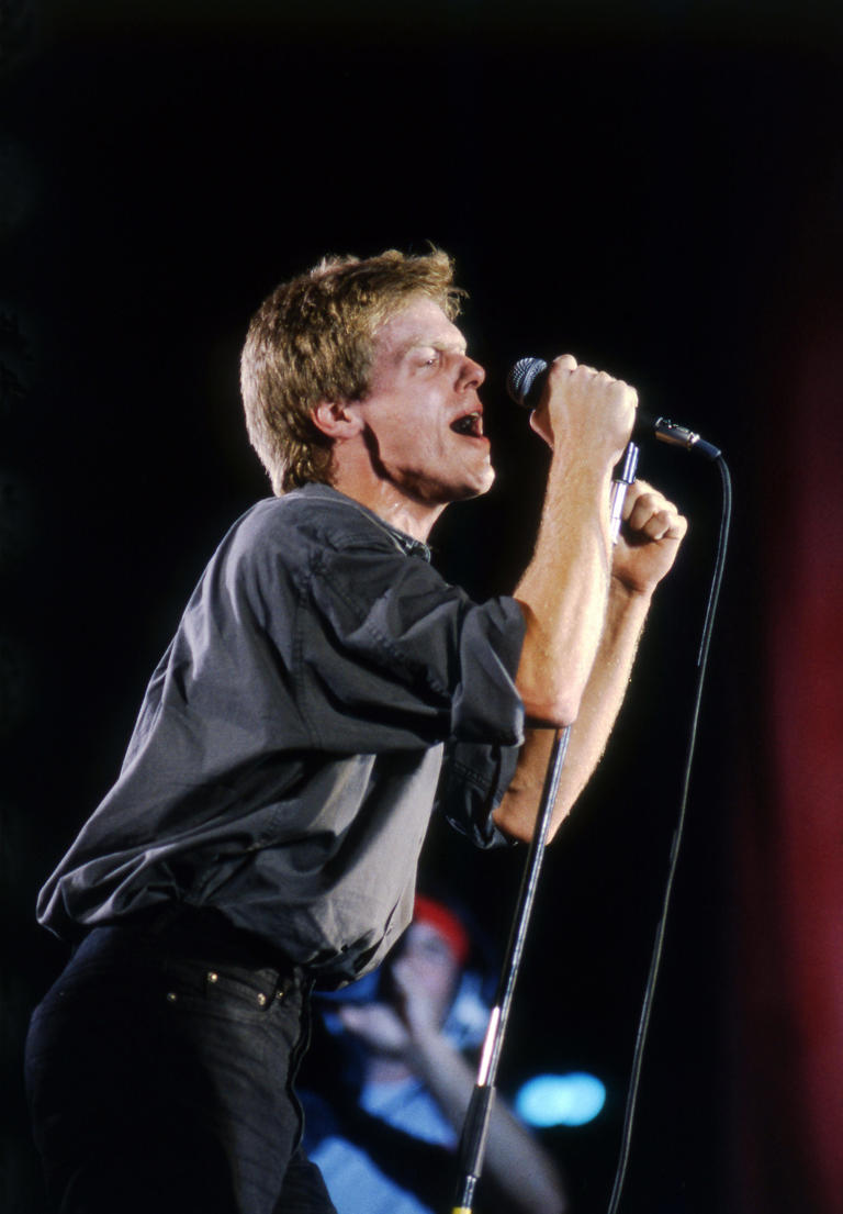 '80s rock star to stop in Greenville for 'Roll with the Punches' tour
