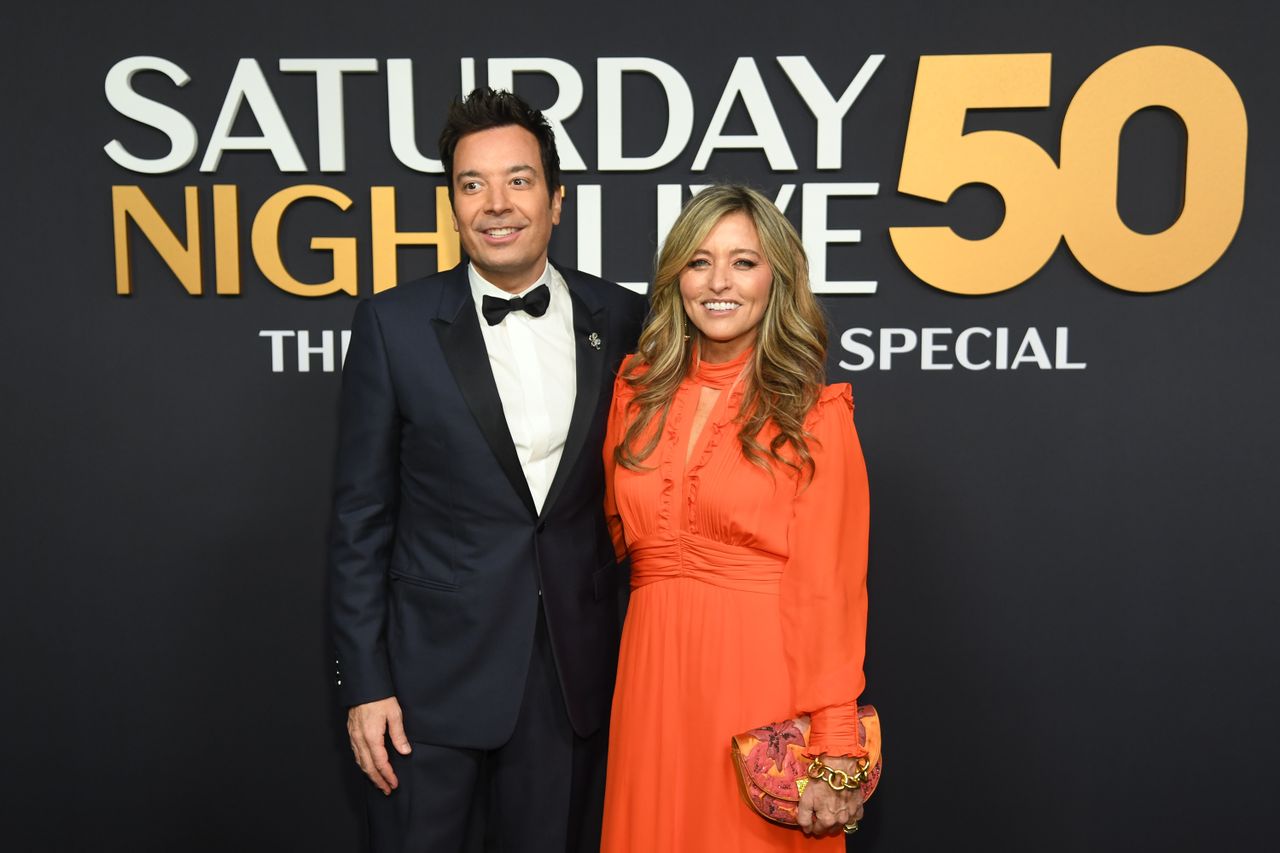 Jimmy Fallon's tween daughters Frances and Winnie look so grown up on ...