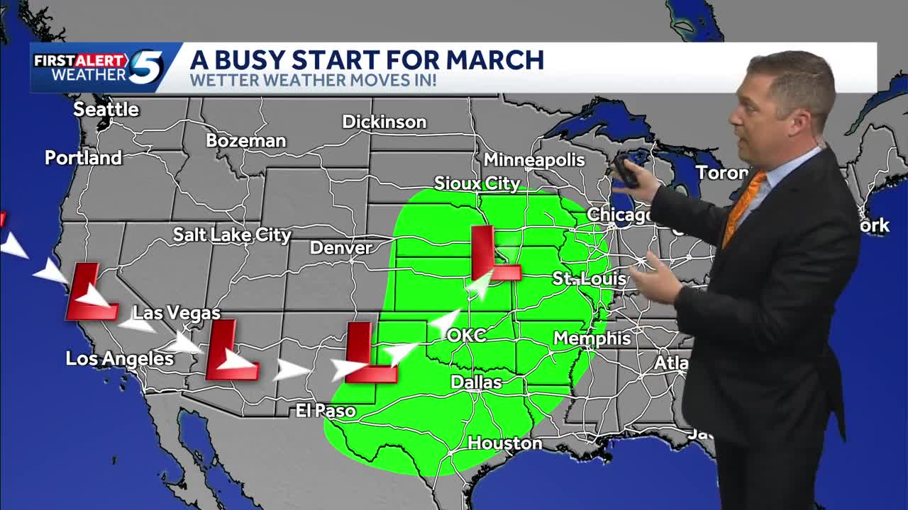 Timeline: Warm February continues ahead of storm chances next week