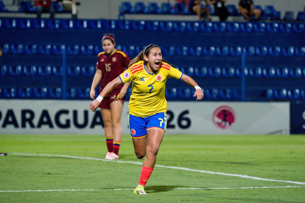 Isabella Díaz marcó el gol que selló la victoria de Colombia sobre Venezuela en el hexagonal final del Sudamericano Femenino Sub-20.