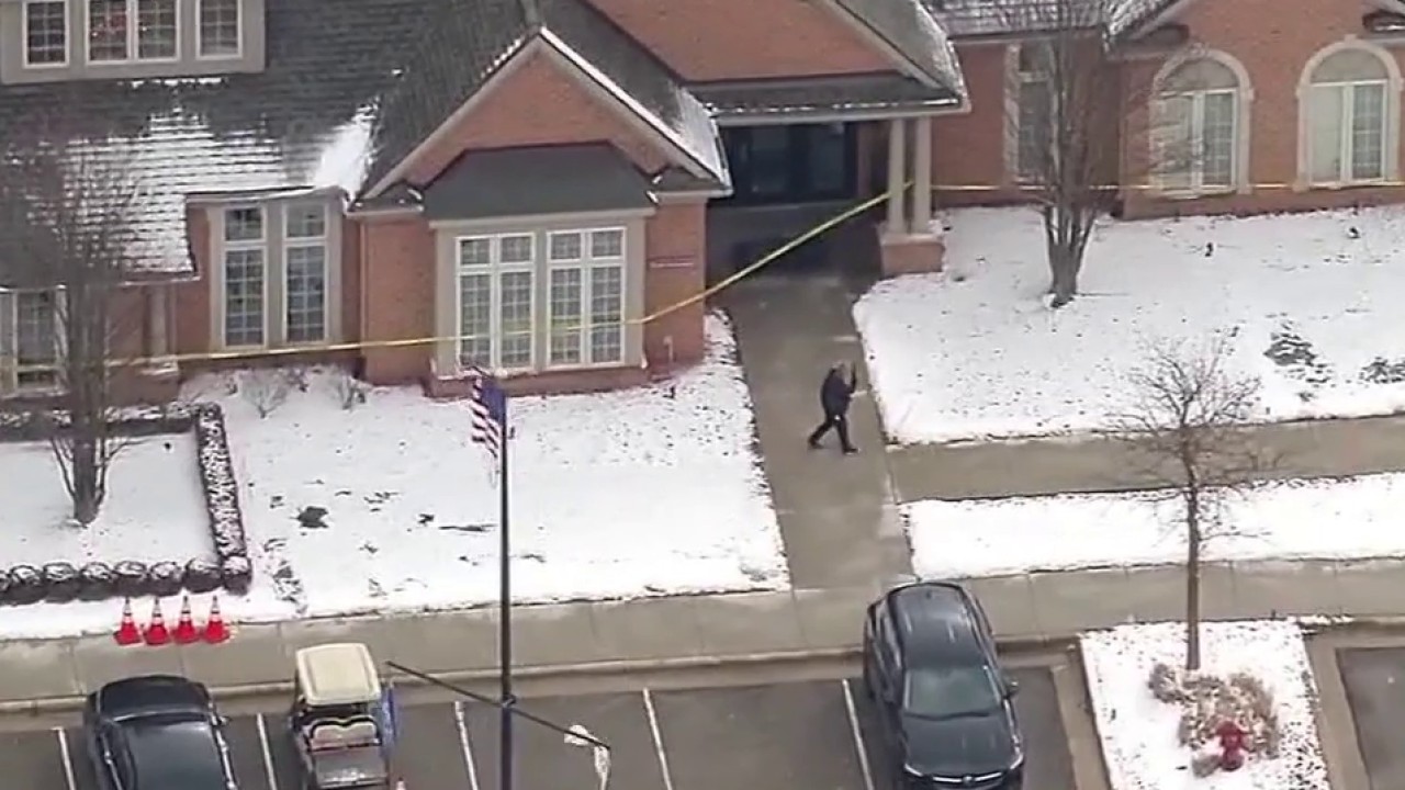 Novi shooting suspect remains at large