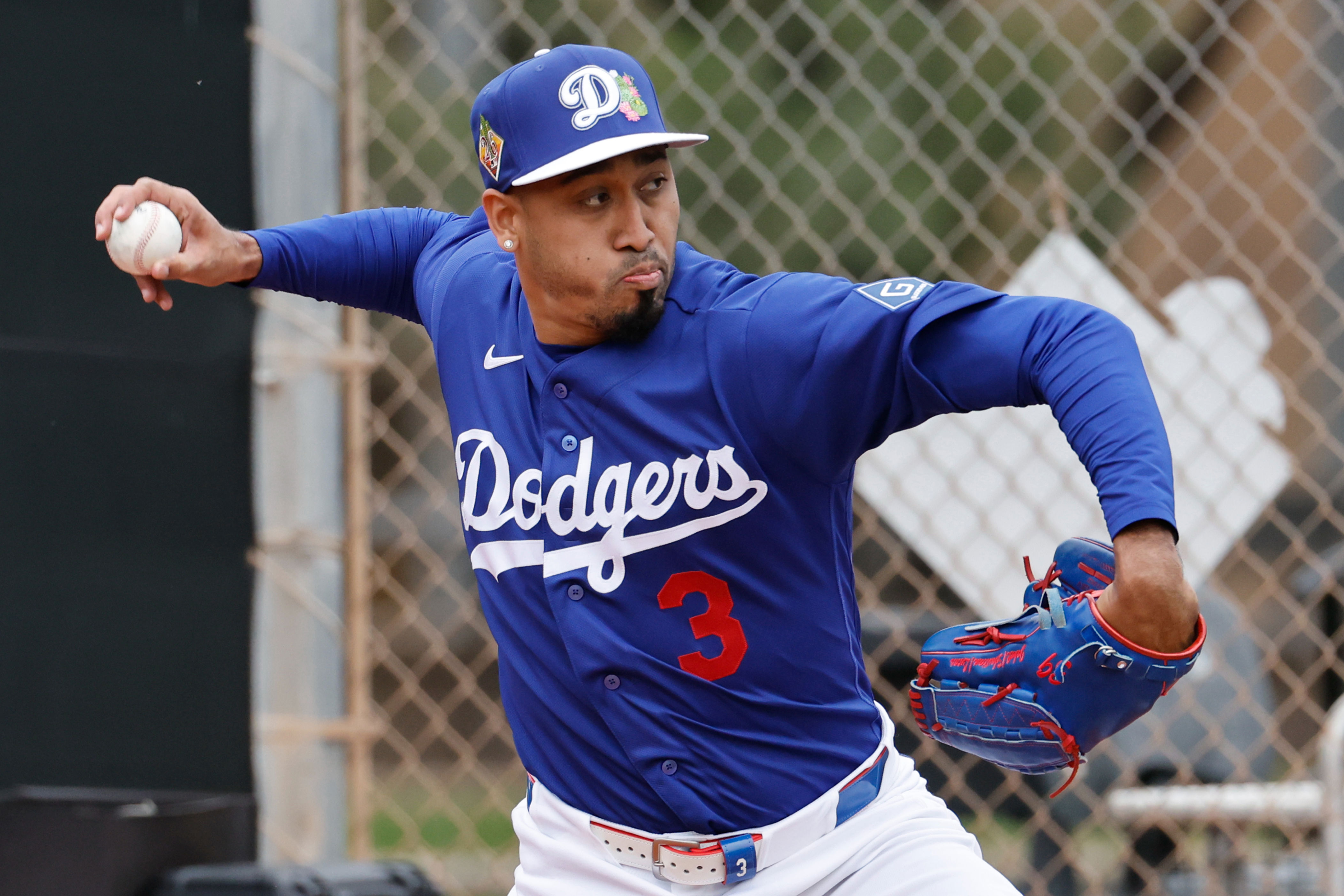 Edwin Díaz makes Dodgers spring debut, looks forward to WBC