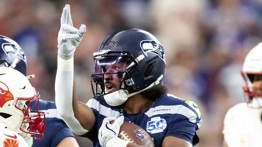 Seahawks' Mike Macdonald delivers updates on Tory Horton, Zach Charbonnet