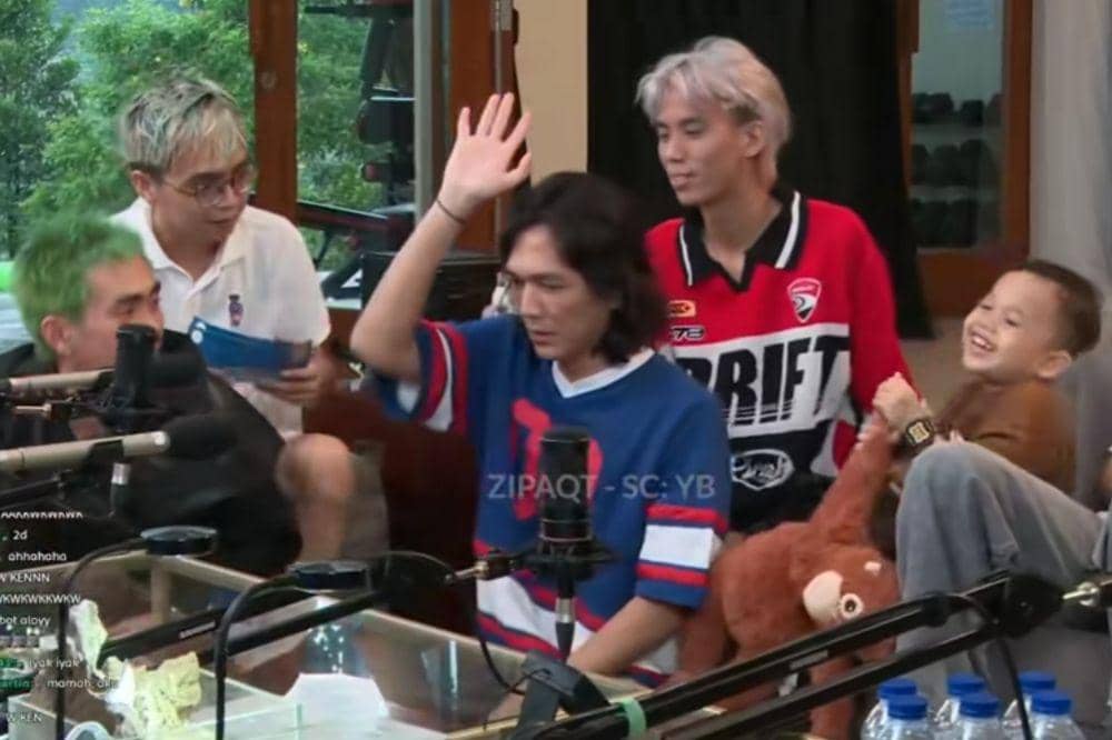 AA1X6C3G Keseruan Kenkulus di Maraphton, Cerdas dan Menggemaskan!