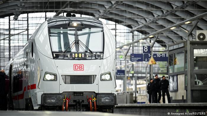 Germany news: Passenger attacks conductor on ICE train<br>