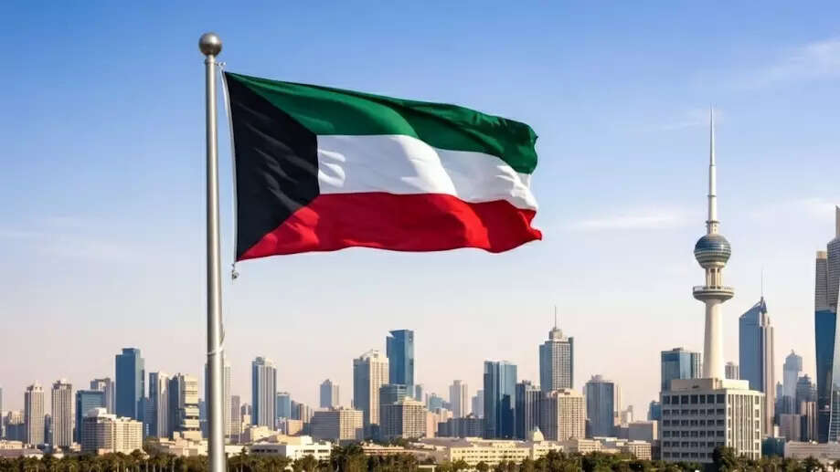 Kuwait mandates cash declaration for tourists and residents carrying ...