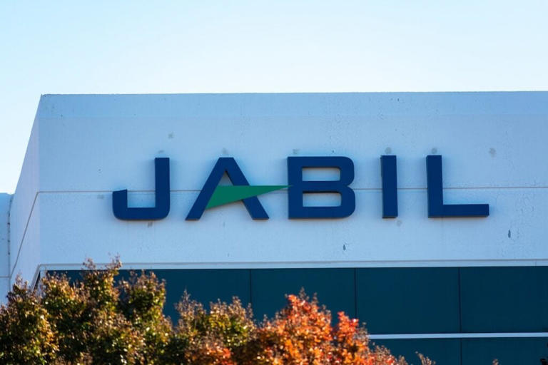 Jabil Inc. (JBL) stock is trending overnight – what is going on?