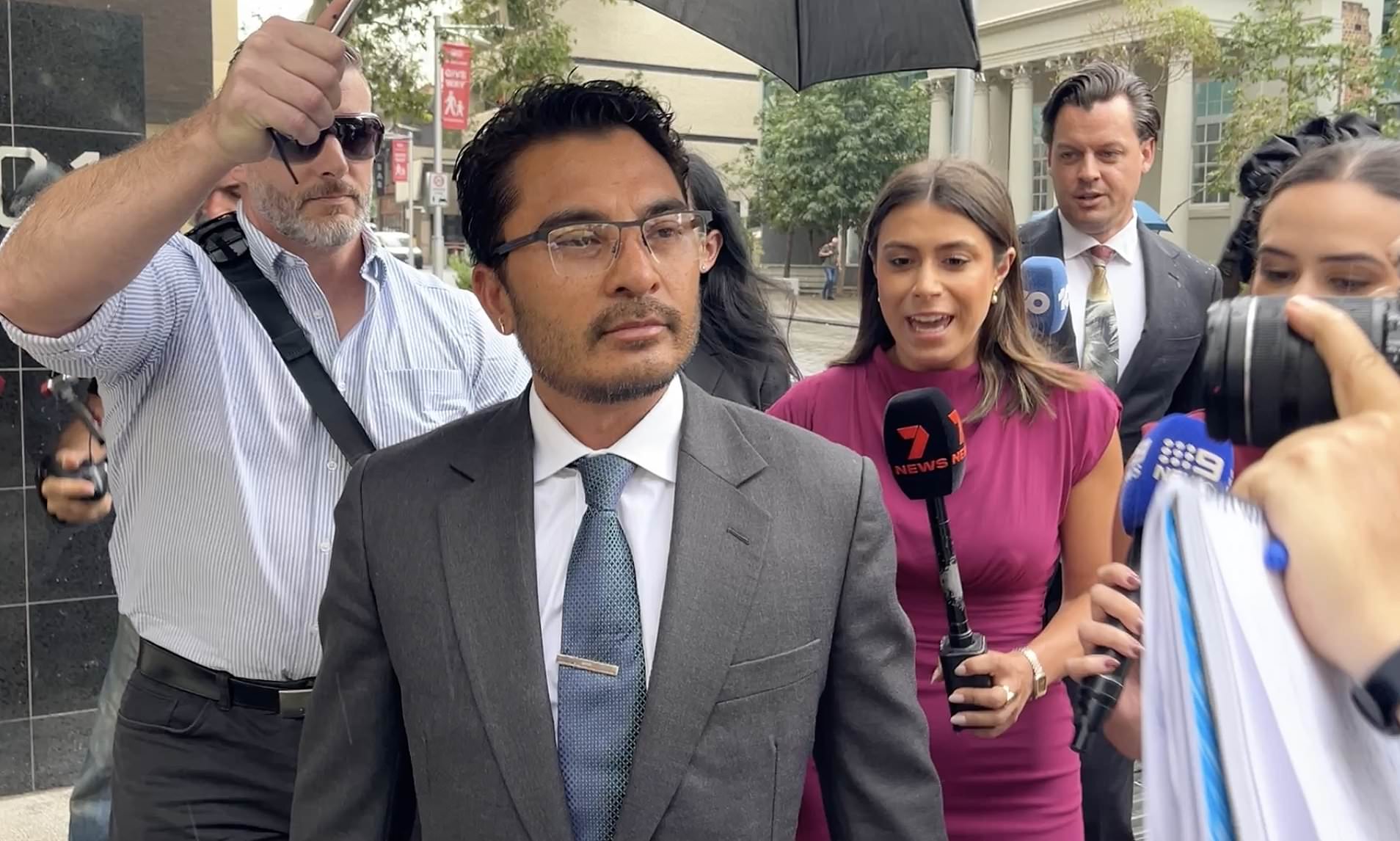 Scuffle erupts outside court as Aussie billionaire faces criminal ...