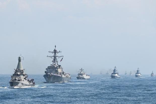 RI Dapat Hibah Kapal Induk Italia, Kemenhan Janjikan Tidak Digunakan untuk Tujuan Agresif