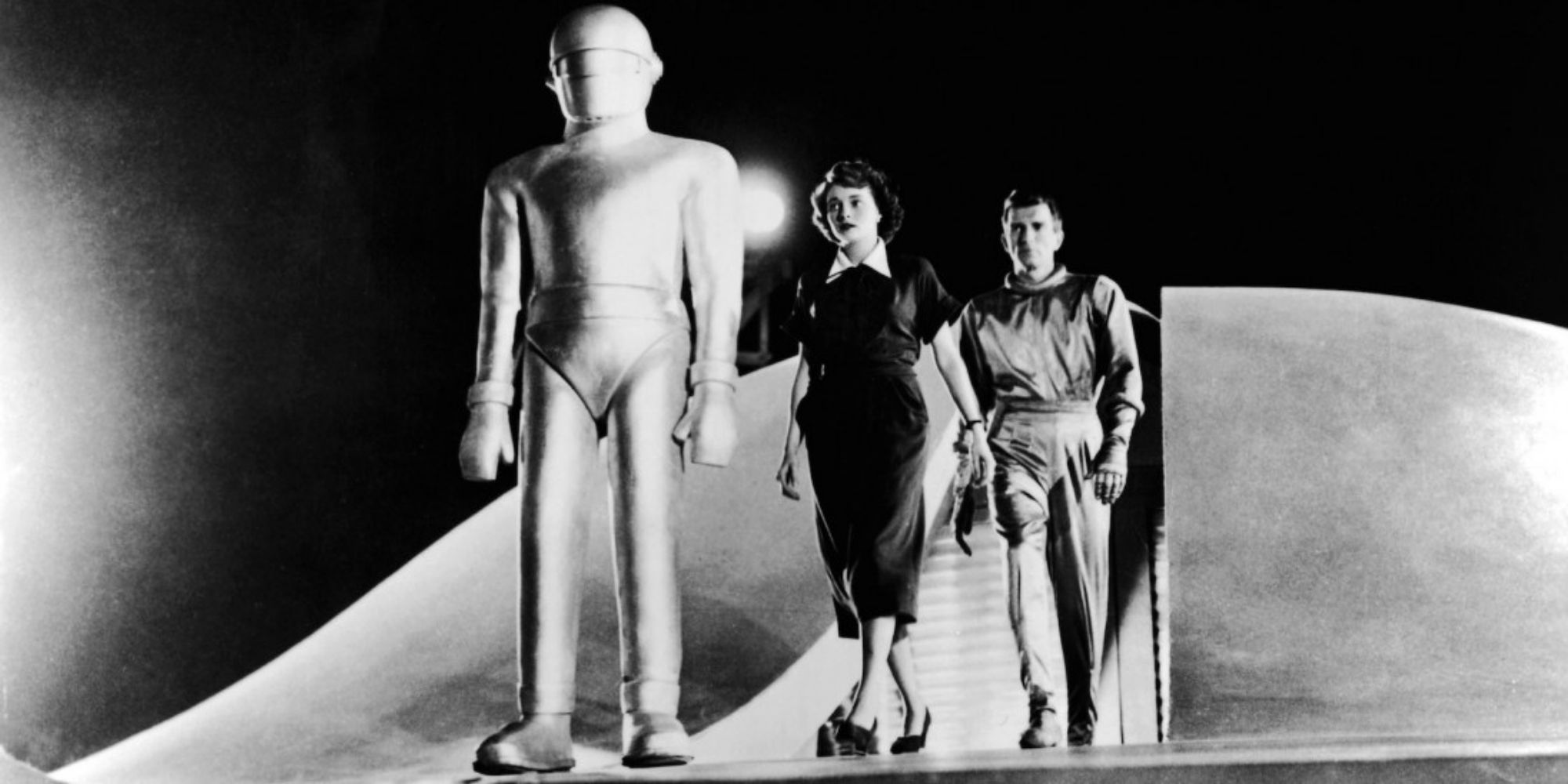 10 movies that perfectly track the history of the sci-fi genre