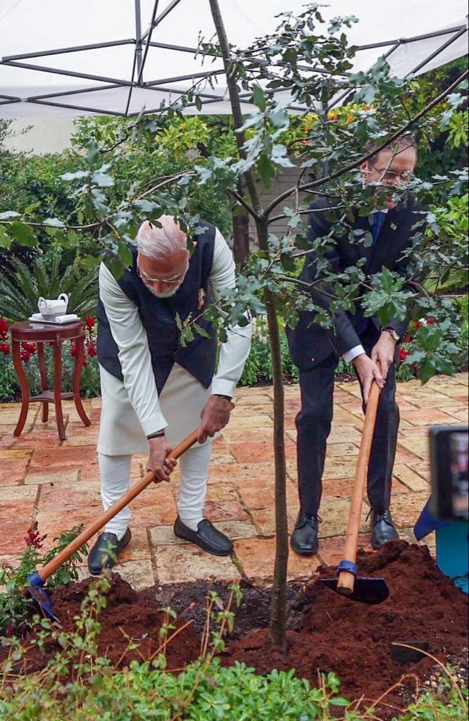 PM Modi Israel visit LIVE: PM Modi holds bilateral talks with Prez ...