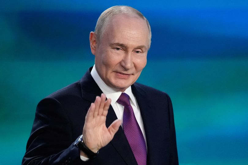 'Hollow-cheeked' Vladimir Putin claims Russia will create a human heart ...