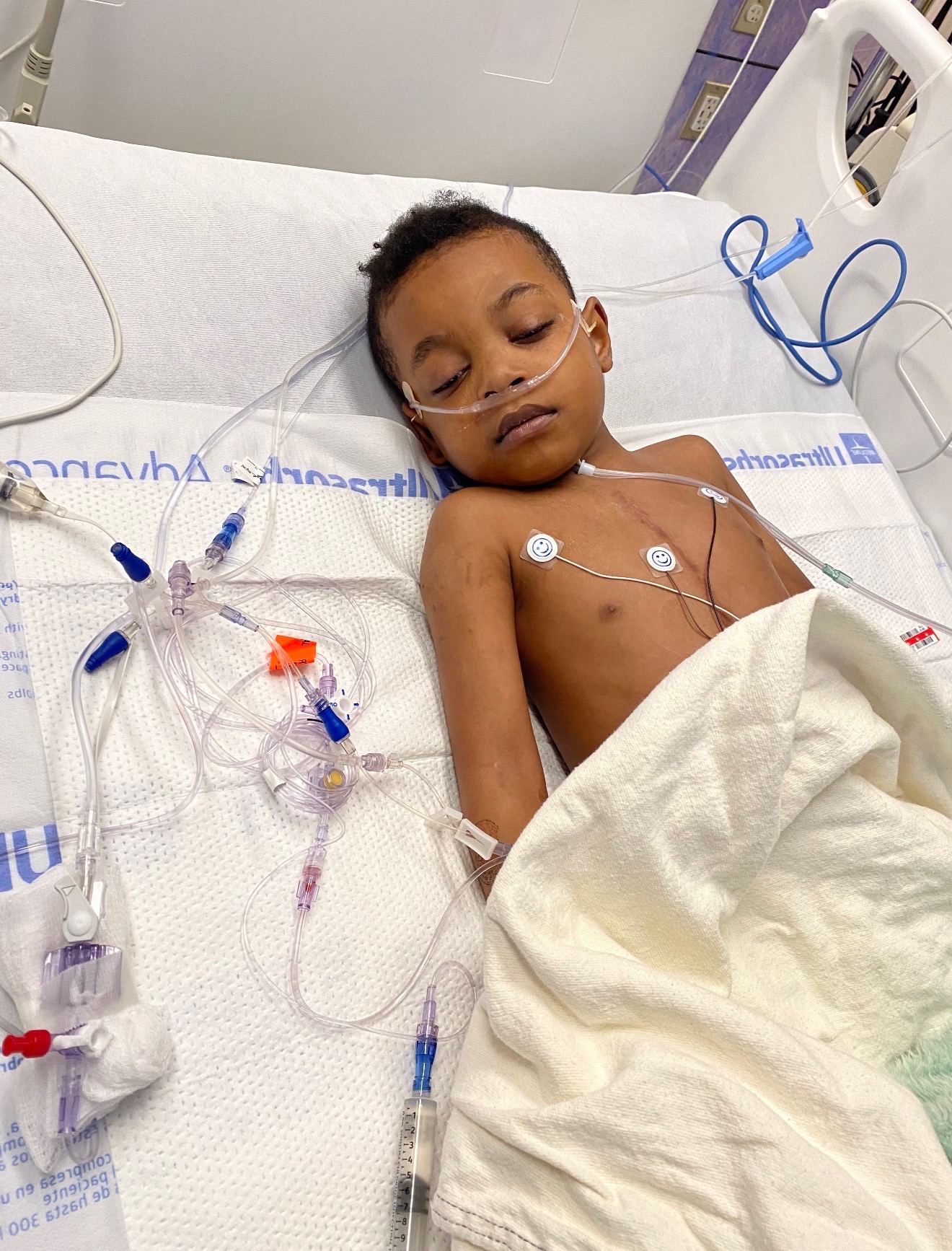 Child, 4, arrived alone for heart surgery. His doctor became his mom.