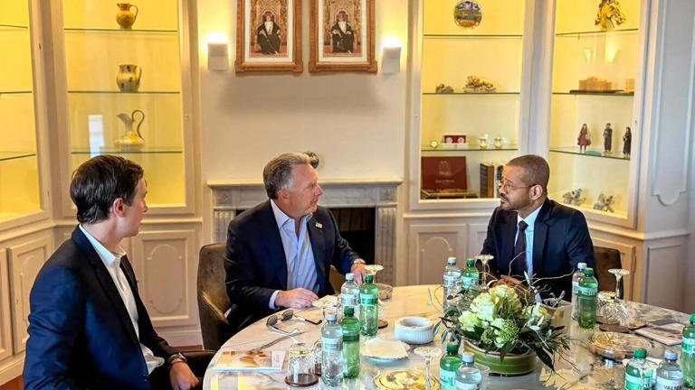 US and Iran engage in nuclear talks amid rising military tensions