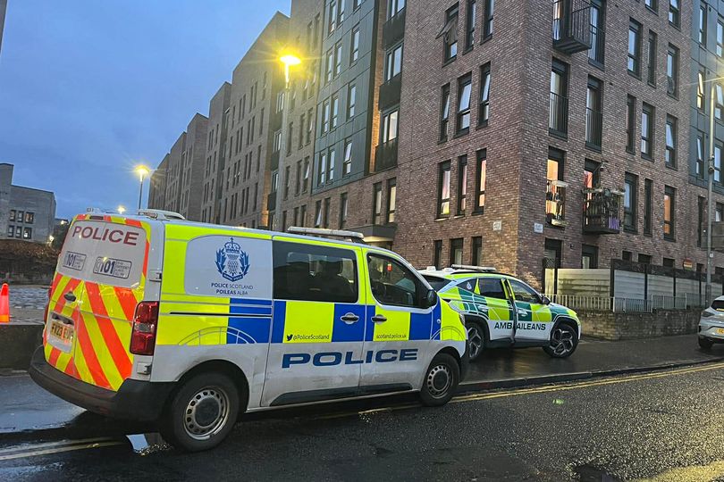 Woman dies in Glasgow flat tragedy as police confirm incident as ...