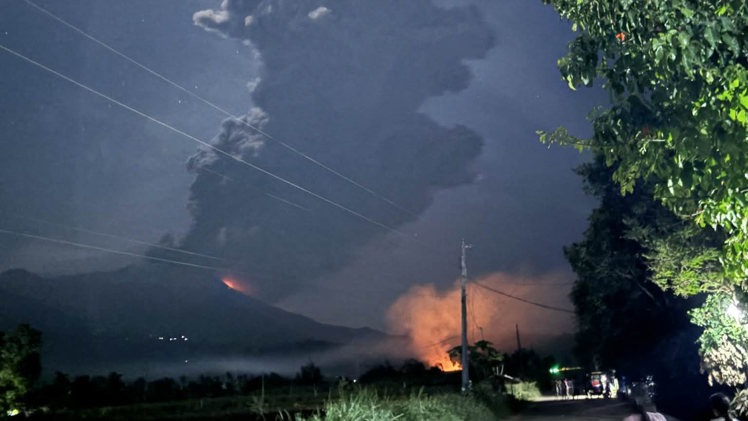 Ashfall, sulfuric smell recorded in 11 Negros Occidental towns after ...