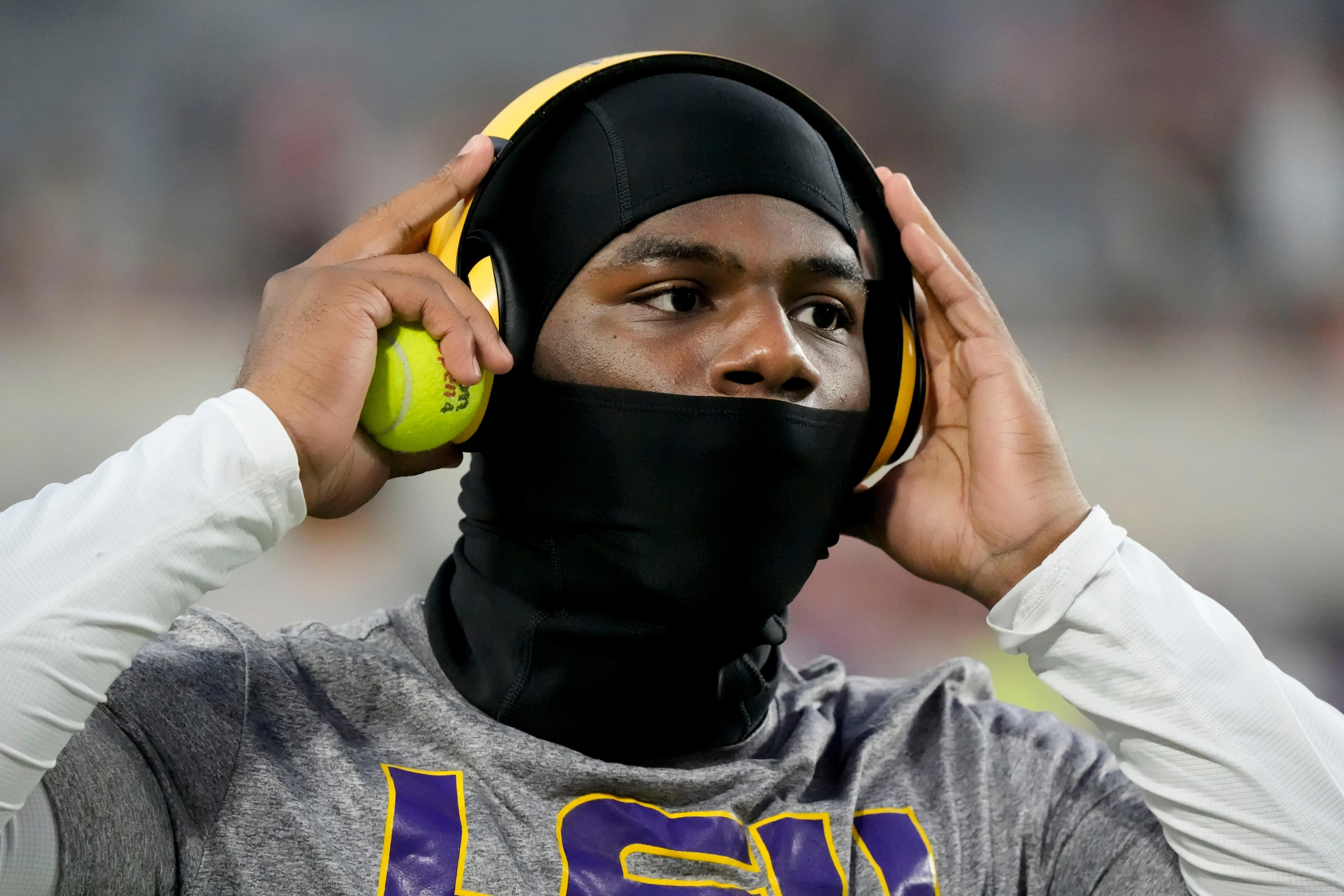 6 NFL draft prospects who are perfect fits for Vic Fangio's defense