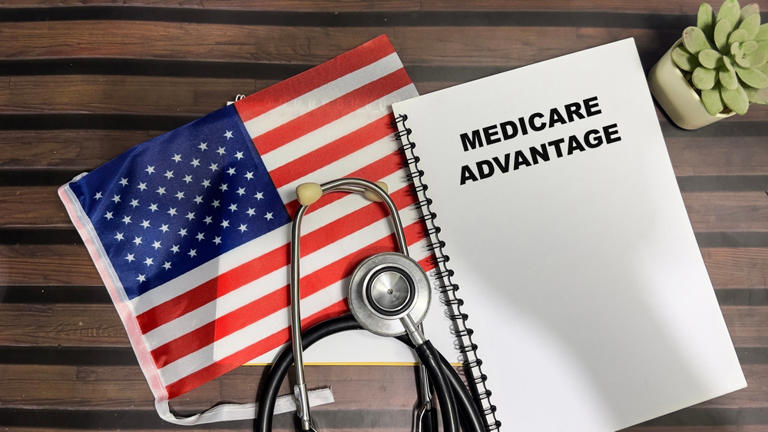A failed insurance deal is leaving 64,000 seniors without Medicare ...