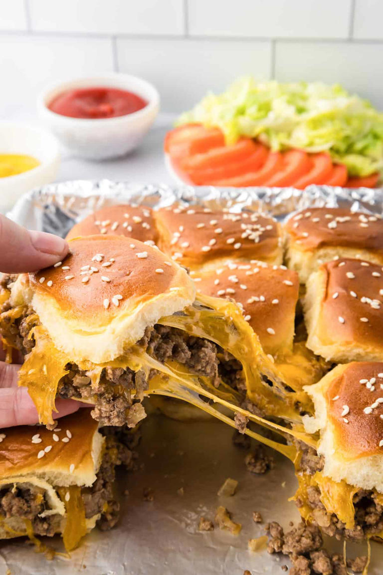 Cheeseburger sliders