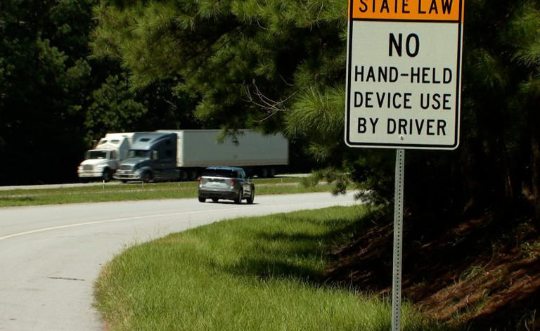 Warning period over, tickets issued for SC hands-free law