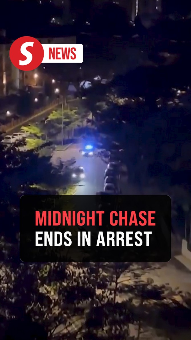 Two men caught with drugs and burglary tools after fleeing police in ...