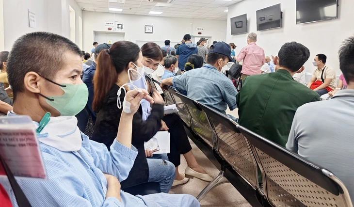 Thuốc điều trị ung thư dẫn đầu danh sách đề xuất bổ sung vào danh mục BHYT chi trả