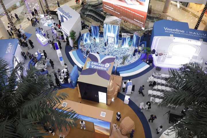 AA1X7vcU Vaseline hadirkan klinik kecantikan imersif, lawan kulit kering selama puasa