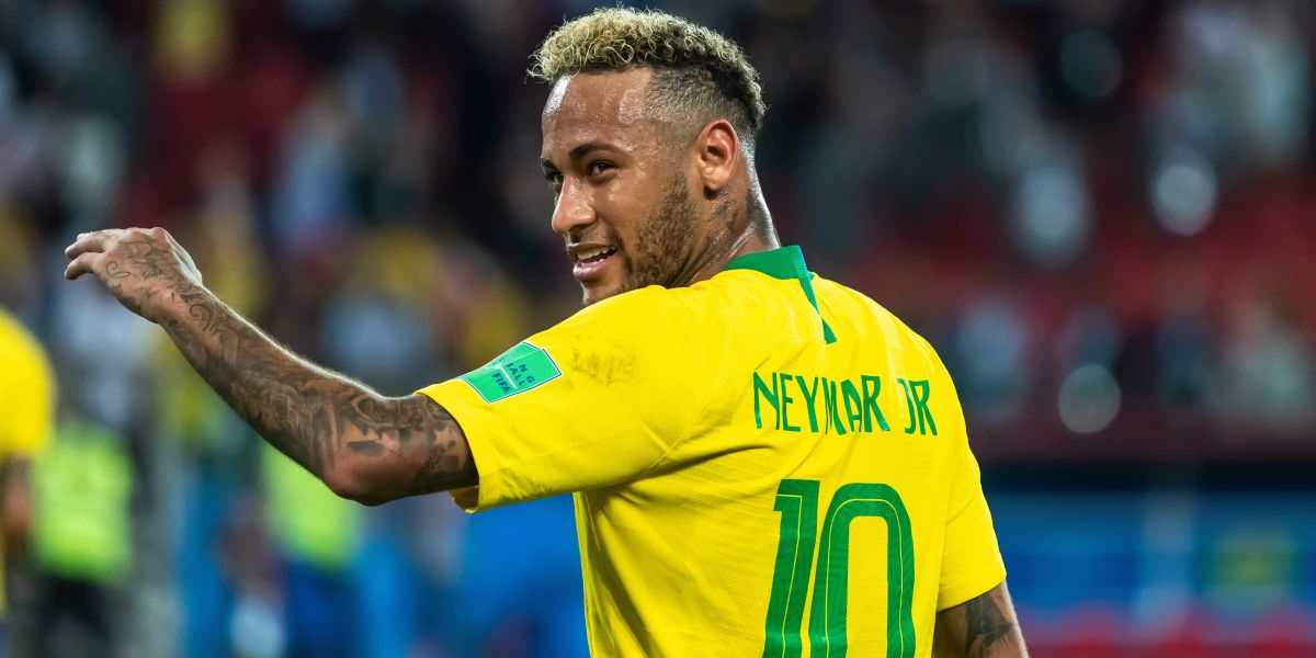 Neymar’s fiery fan exchange spotlights 2026 World Cup aspirations