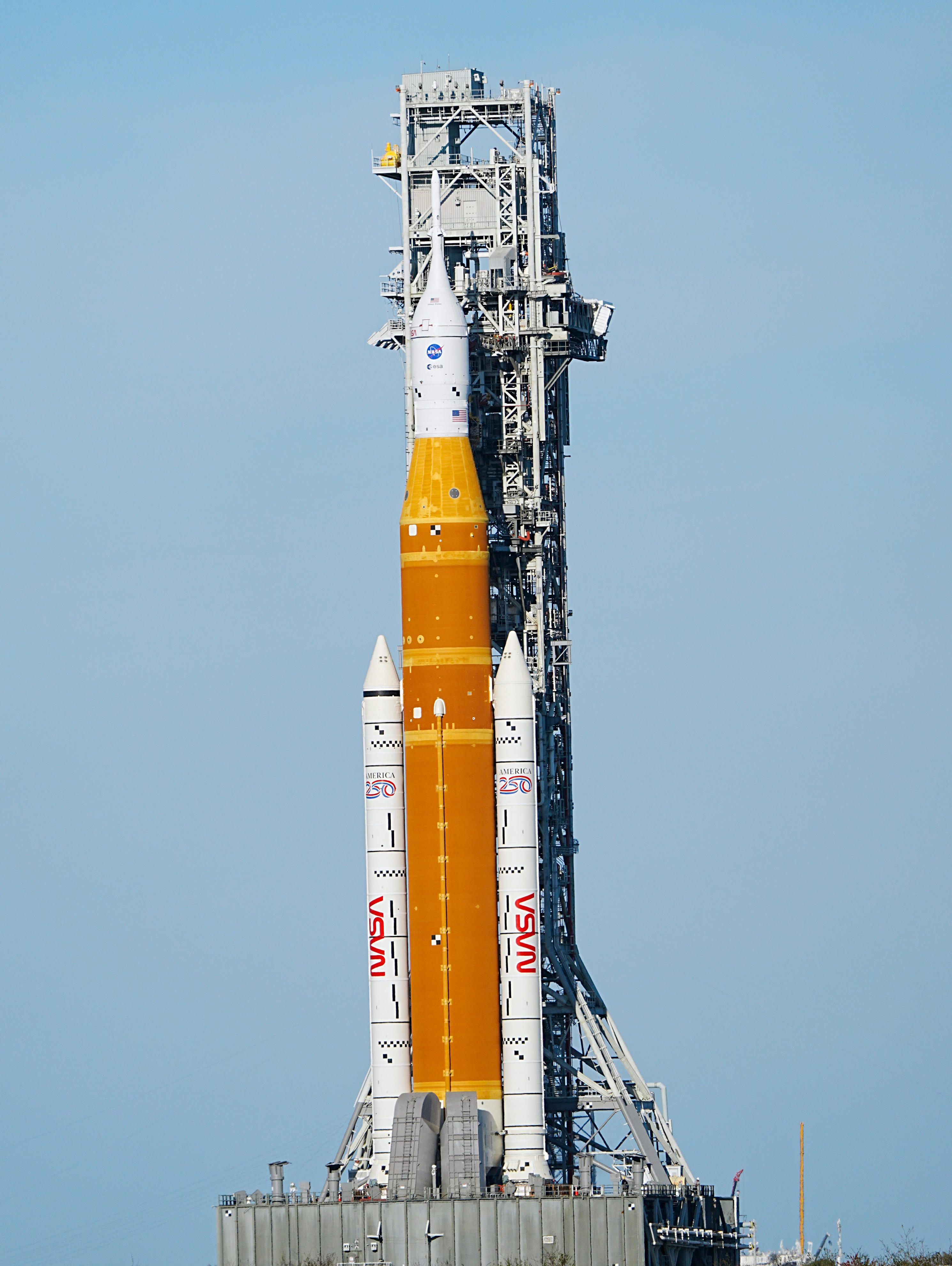 NASA Artemis II moon launch still targeting April 1