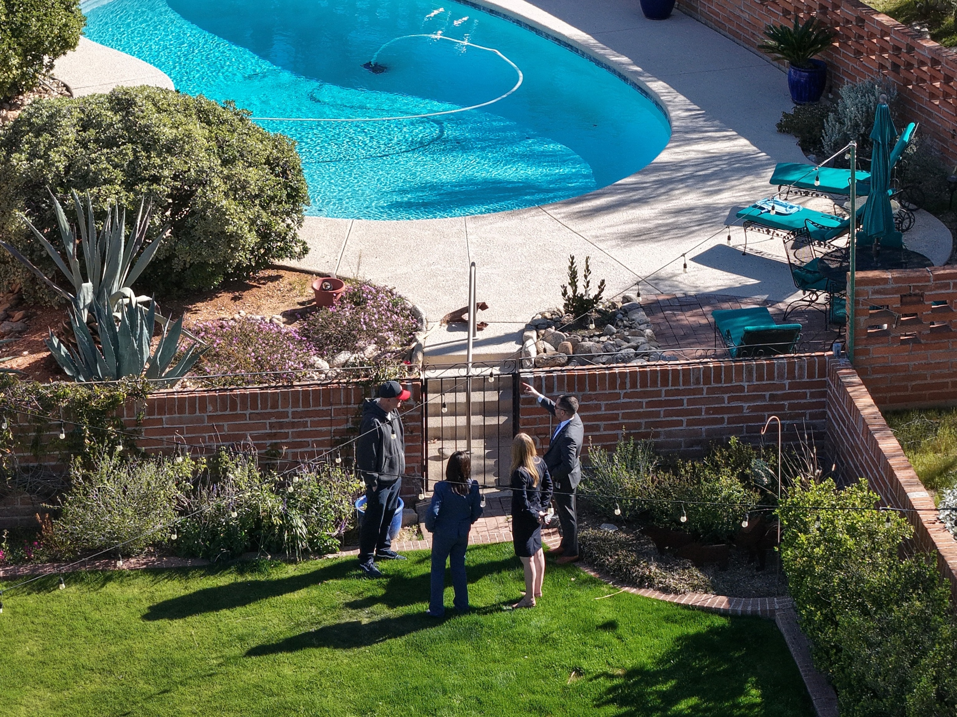 Nancy Guthrie latest: FBI relocating command post to Phoenix<br><br>