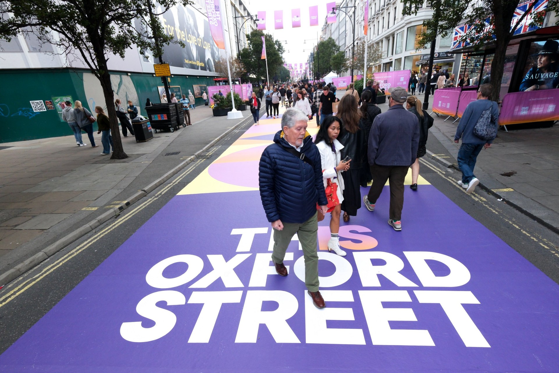 Oxford Street pedestrianisation set to go ahead – with changes coming this summer<br><br>