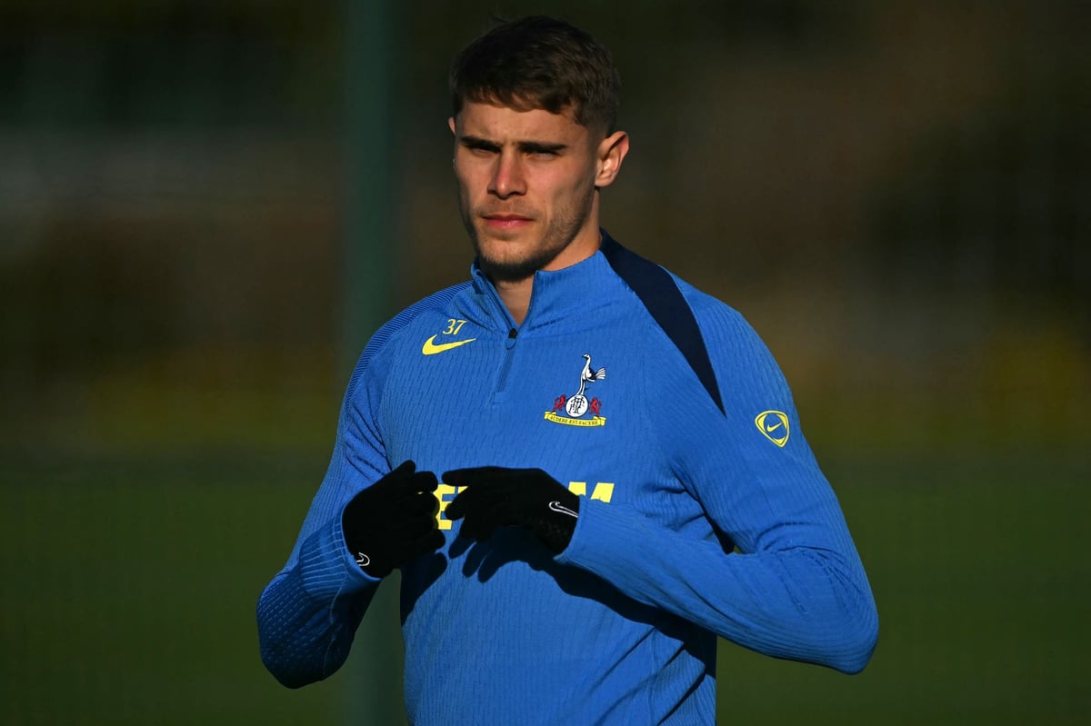 Tudor confirms 'small problem' for Van de Ven in five-man Spurs update