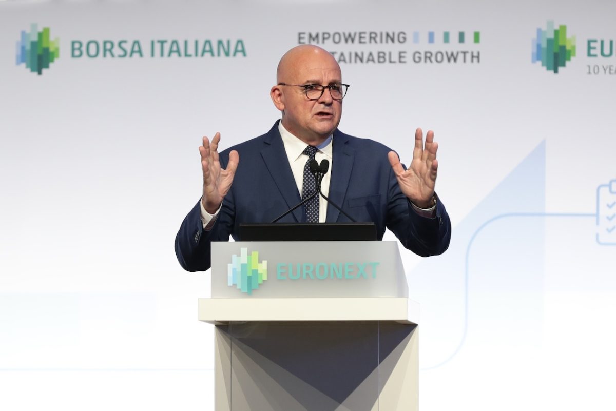 Borsa Italiana, lo scontro Roma-Parigi finisce in tribunale? Le pillole ...
