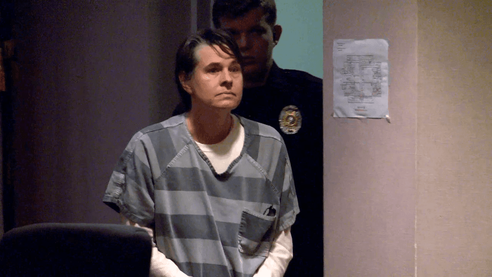 DA won't seek death penalty against woman accused of poisoning family