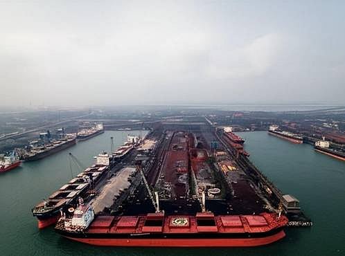 Centre clears Rs 797 crore jetty for handling green hydrogen, ammonia ...