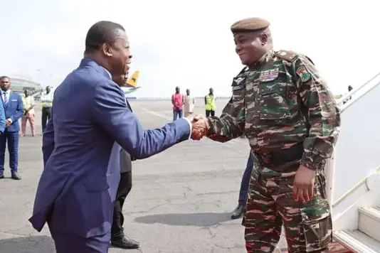 Niger : 20 000 tonnes d'engrais russes en transit via le Togo