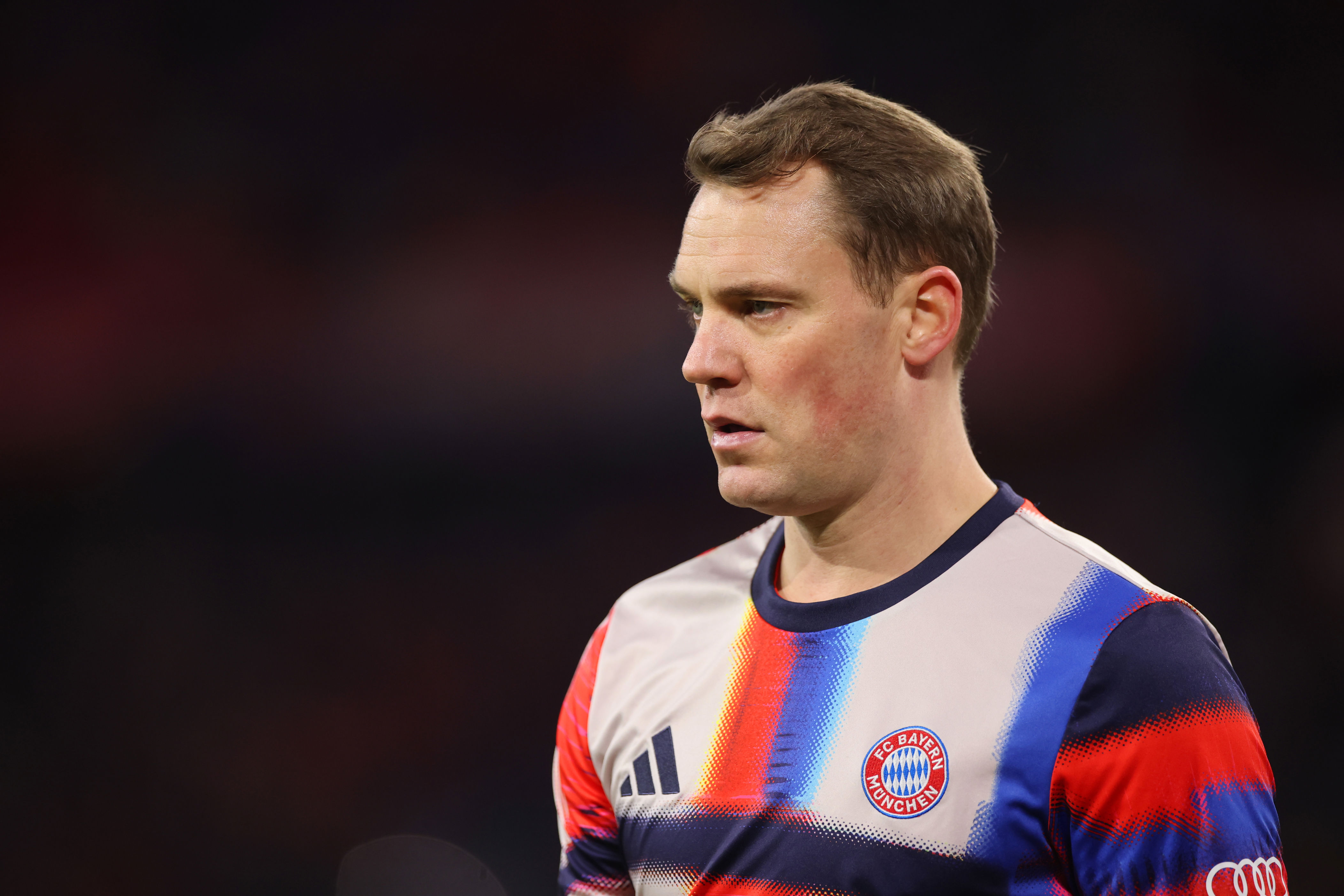 Report: Bayern Munich captain Manuel Neuer might have experienced issue during training<br><br>