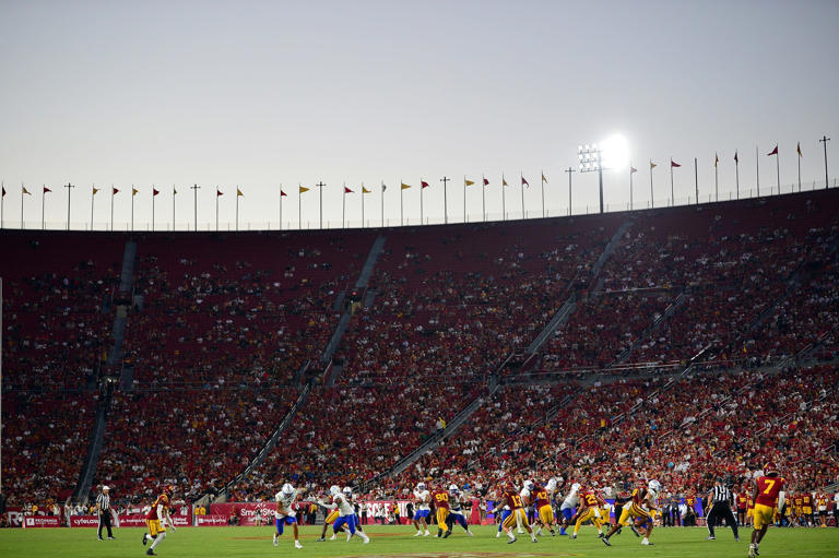 USC to host San Jose State in Week Zero to open 2026 season
