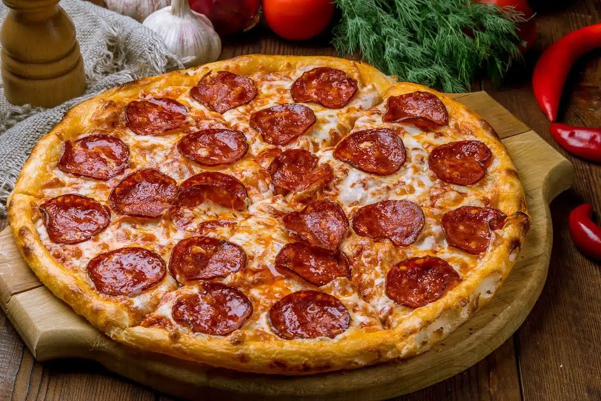 7 cooking hacks that make homemade pizza taste like delivery